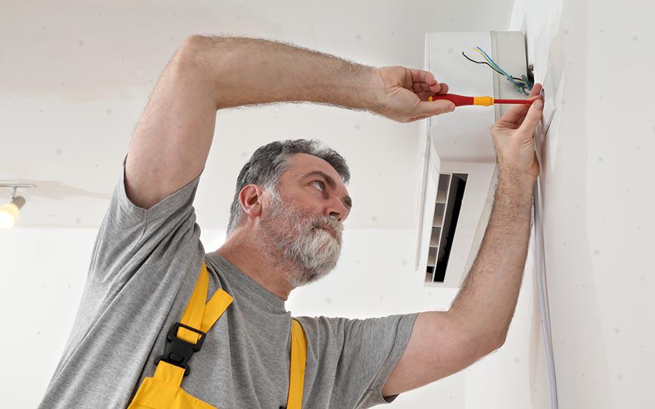 travail électricien Courbevoie